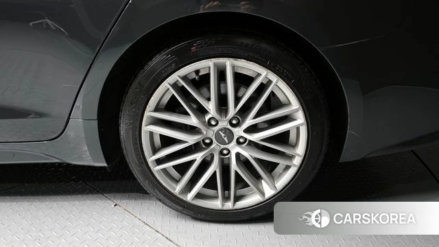 Genesis G70 id 3853168 из Кореи 15