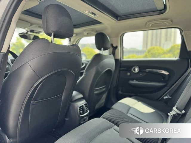 MINI CLUBMAN id 4211766 из Китая 9