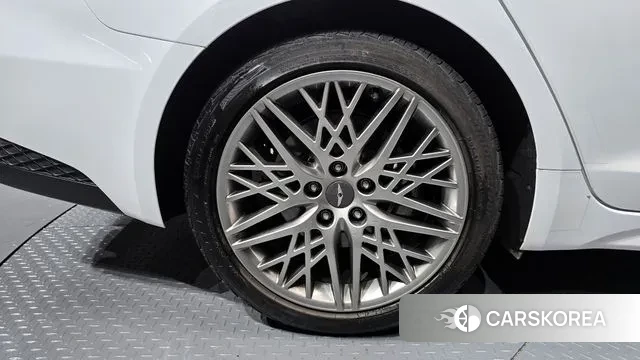 Genesis The New G70 id 3328156 из Кореи 15