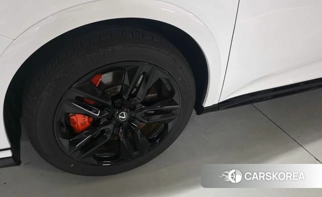 Lexus RX500h 5th generation 2025 Белый из Кореи, фото 5
