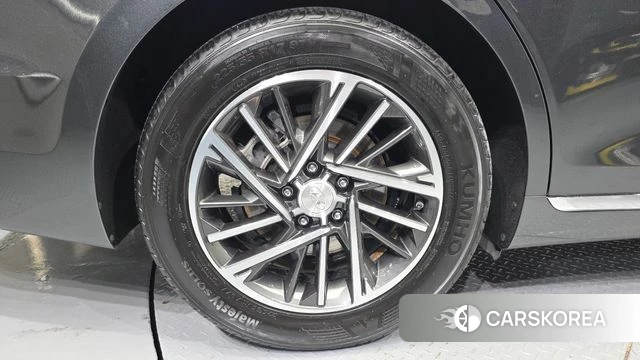 Hyundai The New Grandeur IG id 4594547 из Кореи 29