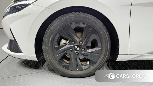 Hyundai Avante (CN7) id 3281660 из Кореи 15