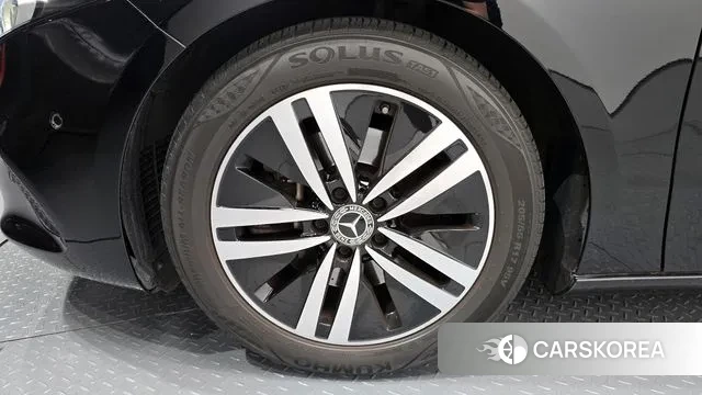 Mercedes-Benz A-Class W177 id 3054542 из Кореи 15