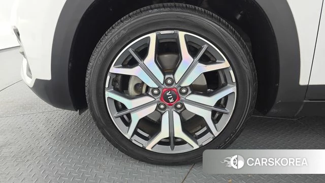 Kia Seltos id 3911106 из Кореи 15