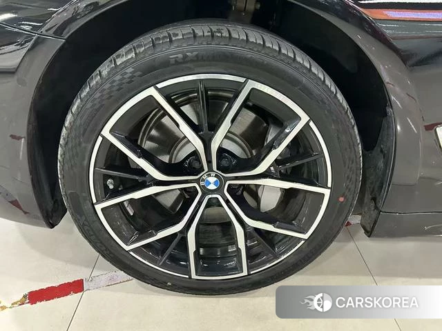 BMW 5 series id 4265617 из Китая 21