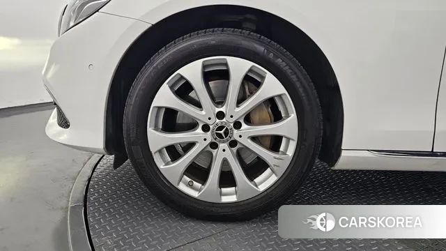 Mercedes-Benz E-Class W213 id 3210122 из Кореи 15