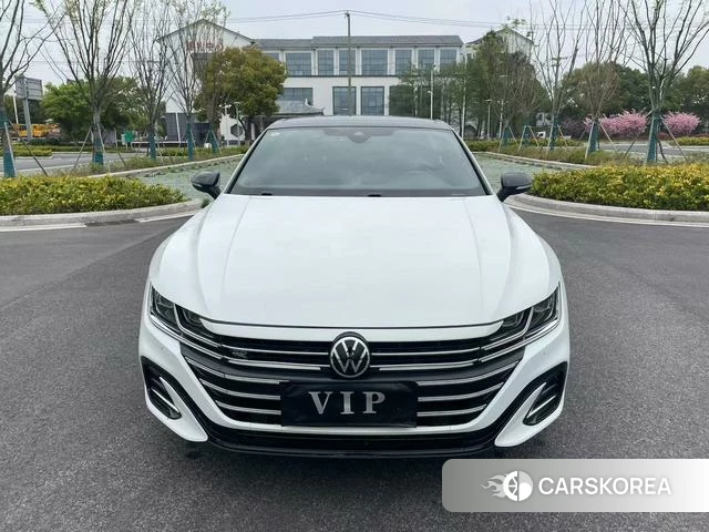 Volkswagen CC 2023 Белый из Китая, фото 5