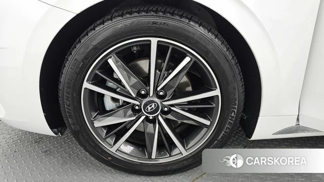 Hyundai The New Grandeur IG id 3807547 из Кореи 15