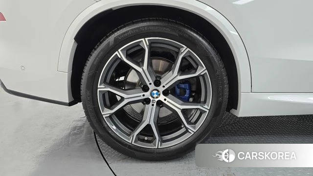 BMW X5 (G05) id 4870538 из Кореи 15