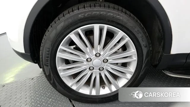 Land Rover Discovery 5 id 3526420 из Кореи 15