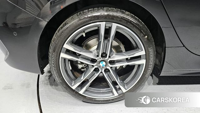 BMW 1 Series (F40) id 3923919 из Кореи 15