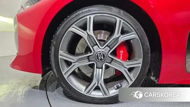 Kia Stinger id 3573728 из Кореи 15