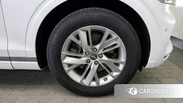 Genesis GV70 id 3702744 из Кореи 15