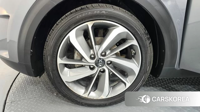 Kia Niro id 4531115 из Кореи 28