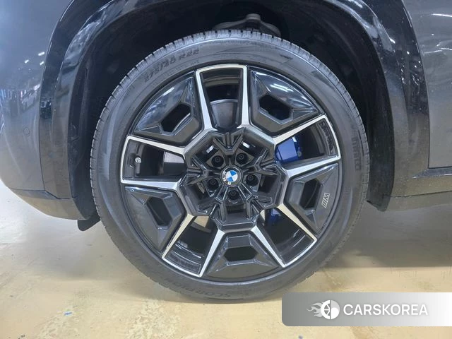 BMW XM (G09) id 3963476 из Кореи 14