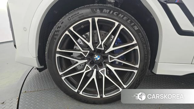 BMW X6M (G06) id 4792333 из Кореи 15