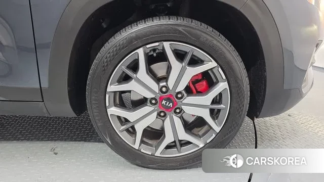 Kia Seltos id 3488501 из Кореи 15