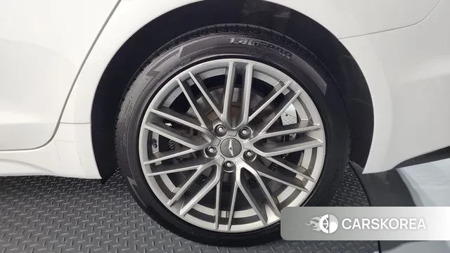 Genesis G70 id 3313475 из Кореи 15