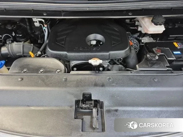 Hyundai The New Grand Starex id 3737344 из Кореи 15