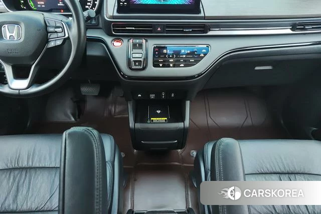 Honda Odyssey id 3840621 из Китая 12