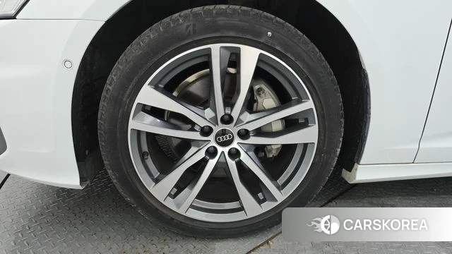Audi A6 (C8) id 4572310 из Кореи 32