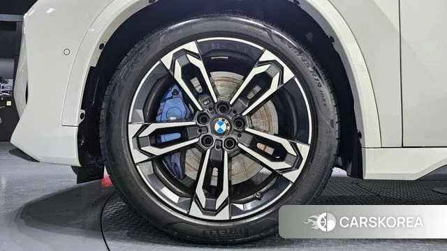 BMW X1 (U11) id 4342541 из Кореи 26