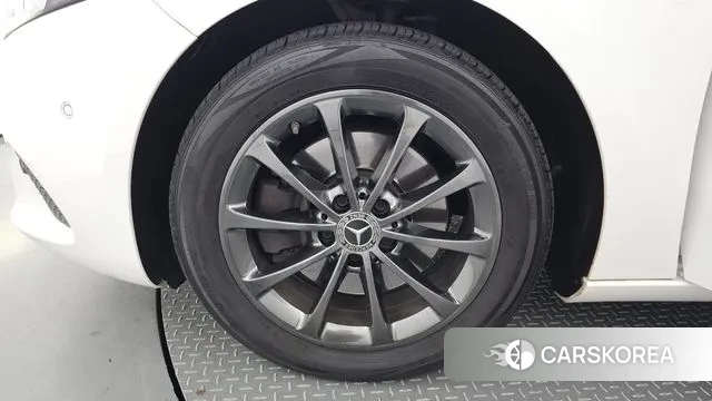 Mercedes-Benz A-Class W177 id 3214800 из Кореи 15