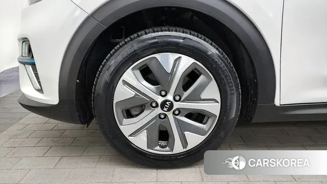 Kia Niro EV id 3515034 из Кореи 15