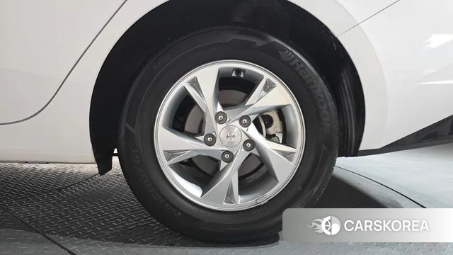 Hyundai Avante (CN7) id 3799151 из Кореи 15