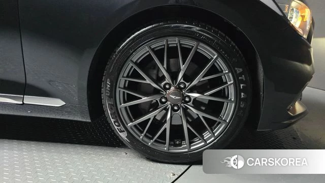 Genesis G80 id 4286090 из Кореи 28