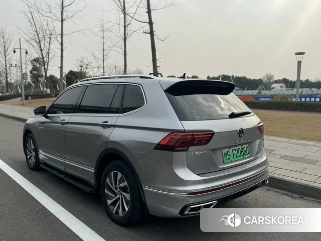 Volkswagen Tiguan L PHEV id 4260094 из Китая 7