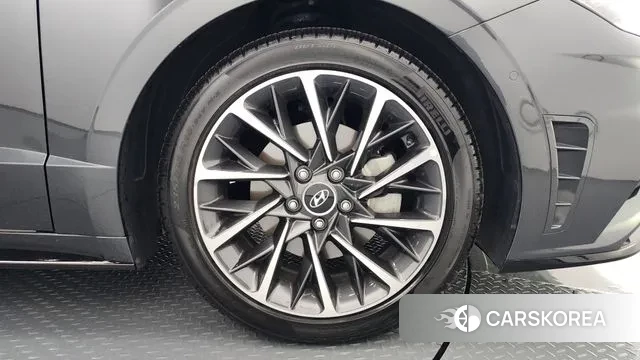 Hyundai Sonata (DN8) id 3274856 из Кореи 15