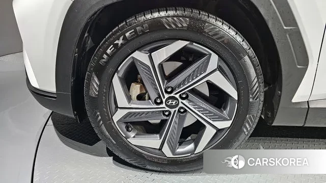 Hyundai Tucson (NX4) id 3395535 из Кореи 15