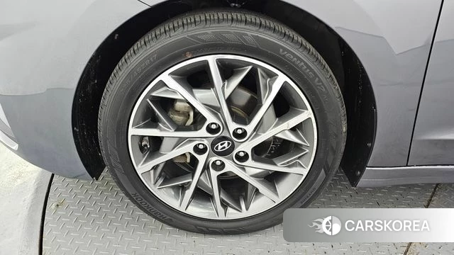 Hyundai The New Avante AD id 3917119 из Кореи 15