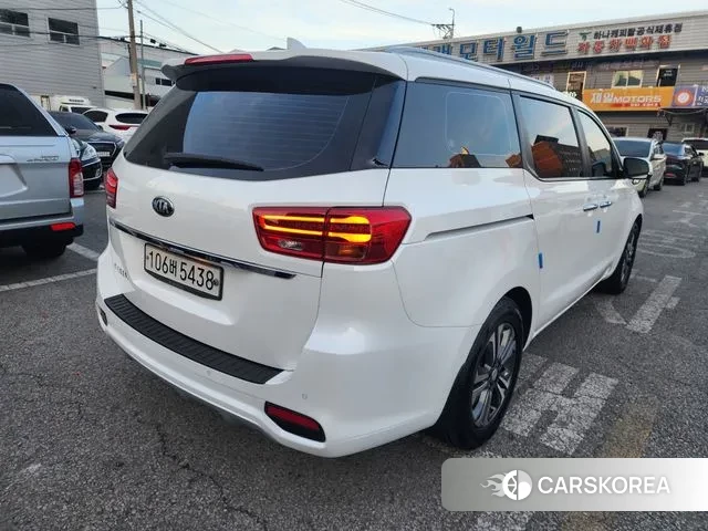 Kia The New Carnival id 3708892 из Кореи 15