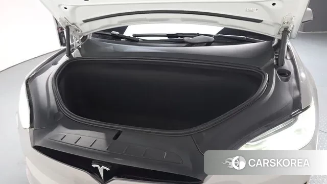 Tesla Model X id 3420629 из Кореи 15