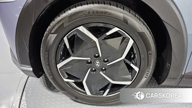 Hyundai Ionic 5 id 3181670 из Кореи 15