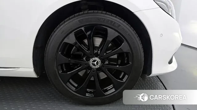 Mercedes-Benz E-Class W213 id 3402860 из Кореи 15