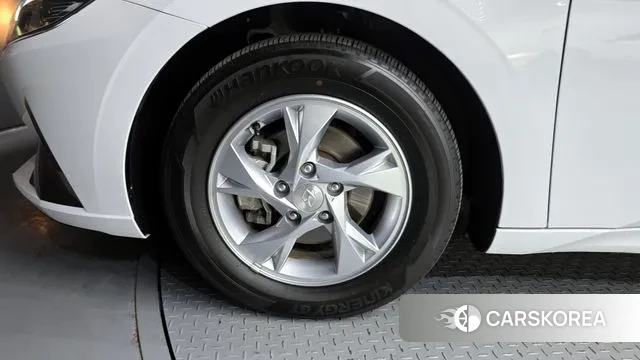 Hyundai Avante (CN7) id 3686451 из Кореи 15