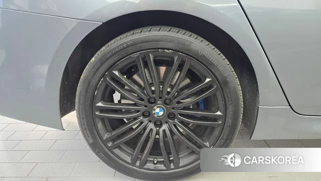 BMW 5 Series (G30) id 4667866 из Кореи 15