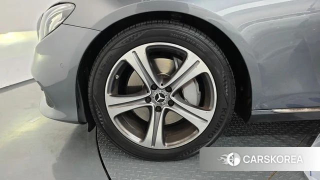 Mercedes-Benz E-Class W213 id 4652028 из Кореи 15