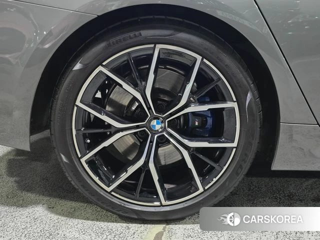BMW 5 Series (G30) id 4419672 из Кореи 15