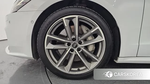 Audi A7 (4K) id 3764774 из Кореи 15