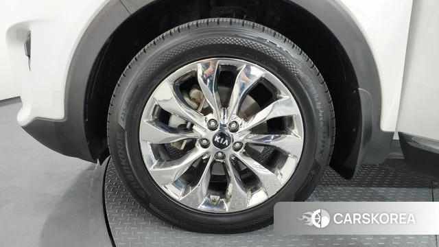 Kia The New Sorento id 4363601 из Кореи 28