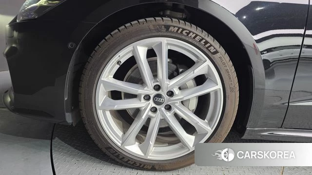 Audi A7 (4K) id 4395032 из Кореи 28
