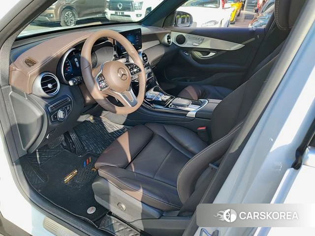 Mercedes-Benz GLC 2022 Белый из Китая, фото 5