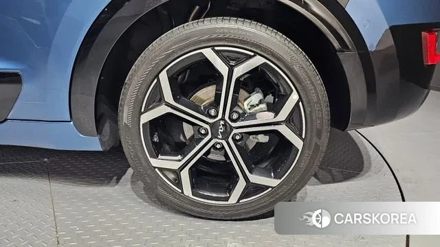 Kia Di Ol Nu Niro id 3421469 из Кореи 15