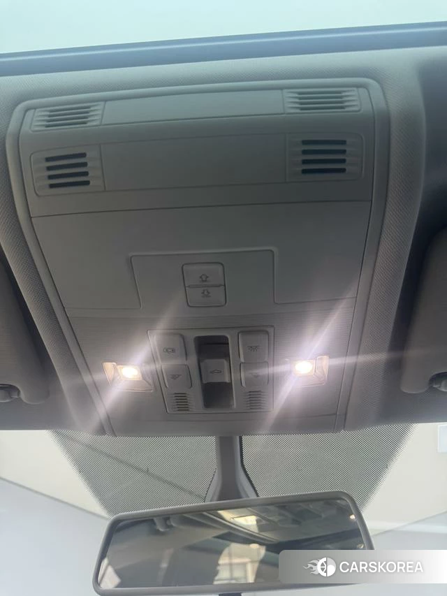 Volkswagen Exploring the shadow id 4278857 из Китая 21