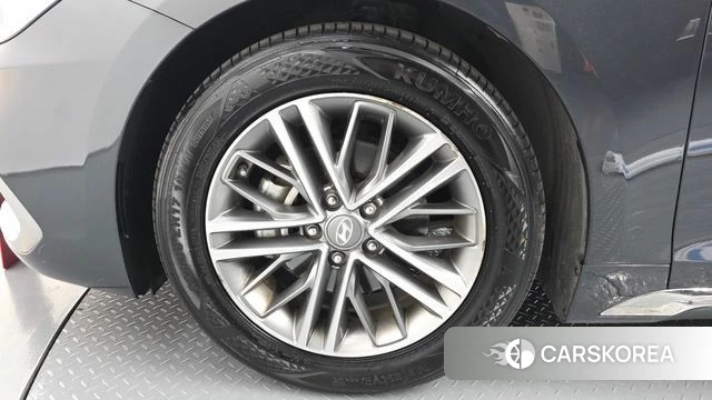 Hyundai Grandeur IG id 4286251 из Кореи 15