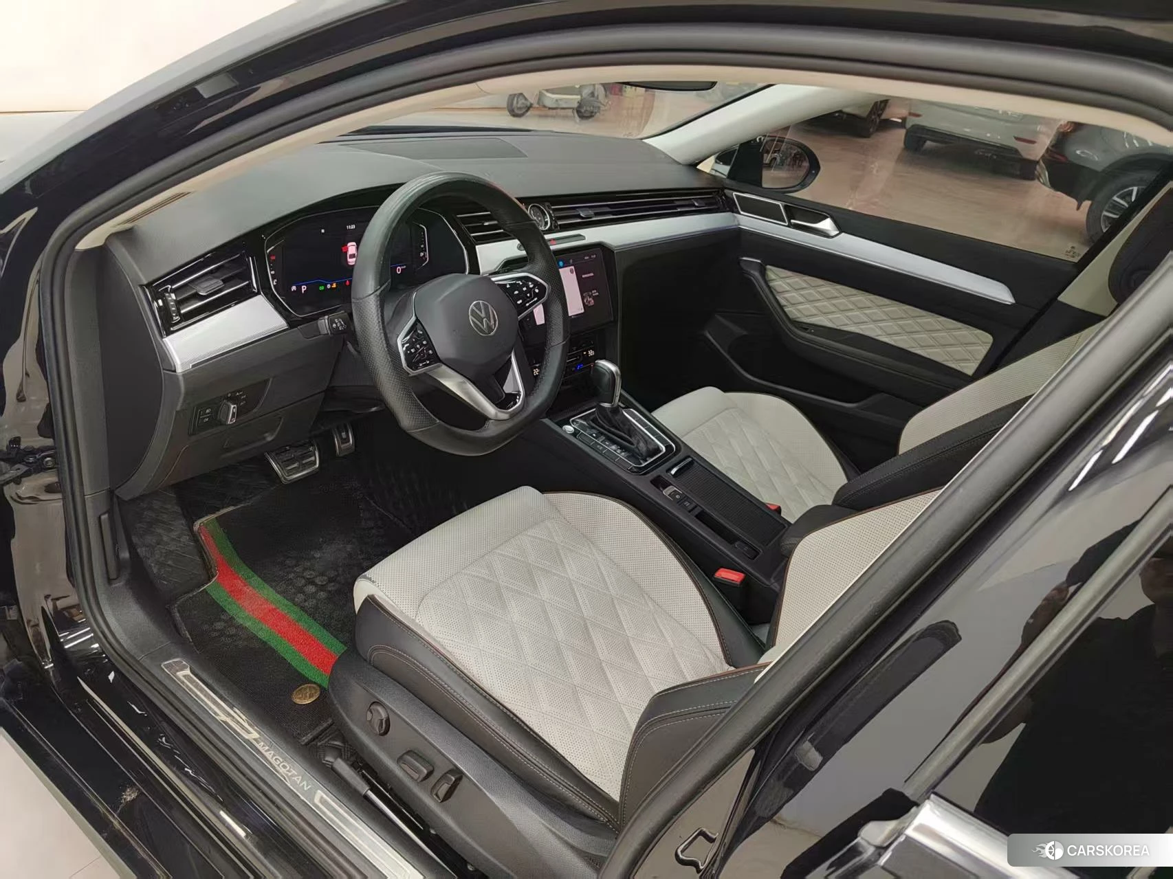 Volkswagen Magotan 2022 Черный из Китая, фото 5